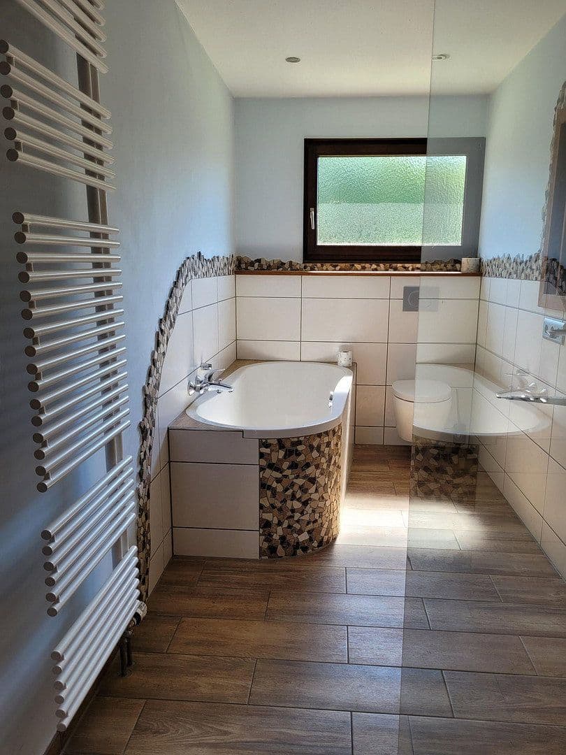 Predaj domu 170 m², pozemok 650 m², Breslauerstraße 48, Mengen, Bádensko-Wurttembersko Predaj domu 170 m², pozemok 650 m², Breslauerstraße 48, Mengen, Bádensko-Wurttembersko