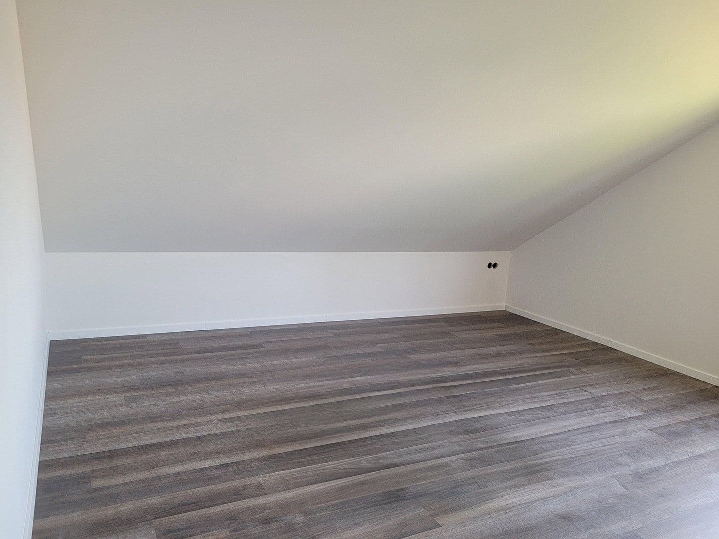 Predaj domu 170 m², pozemok 650 m², Breslauerstraße 48, Mengen, Bádensko-Wurttembersko Predaj domu 170 m², pozemok 650 m², Breslauerstraße 48, Mengen, Bádensko-Wurttembersko