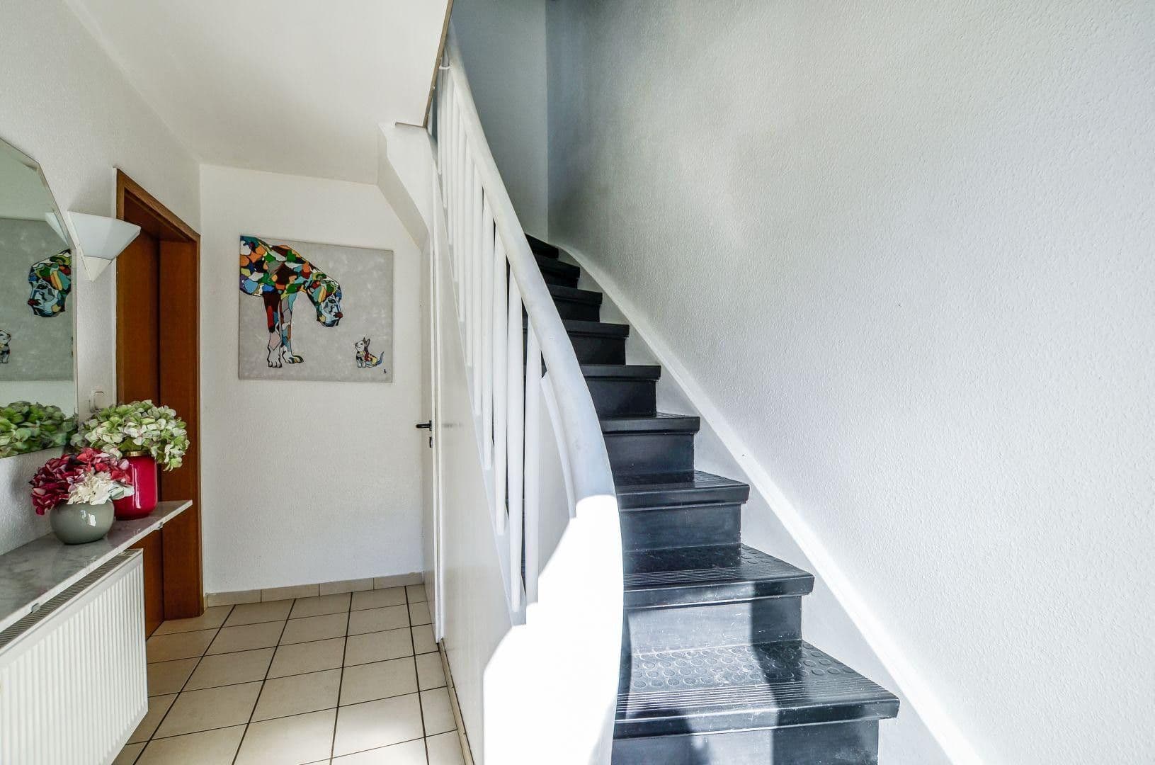 Predaj domu 220 m², pozemok 455 m², Jakob-Eulerstr.34, Bergisch Gladbach, Severné Porýnie - Westfálsko Predaj domu 220 m², pozemok 455 m², Jakob-Eulerstr.34, Bergisch Gladbach, Severné Porýnie - Westfálsko
