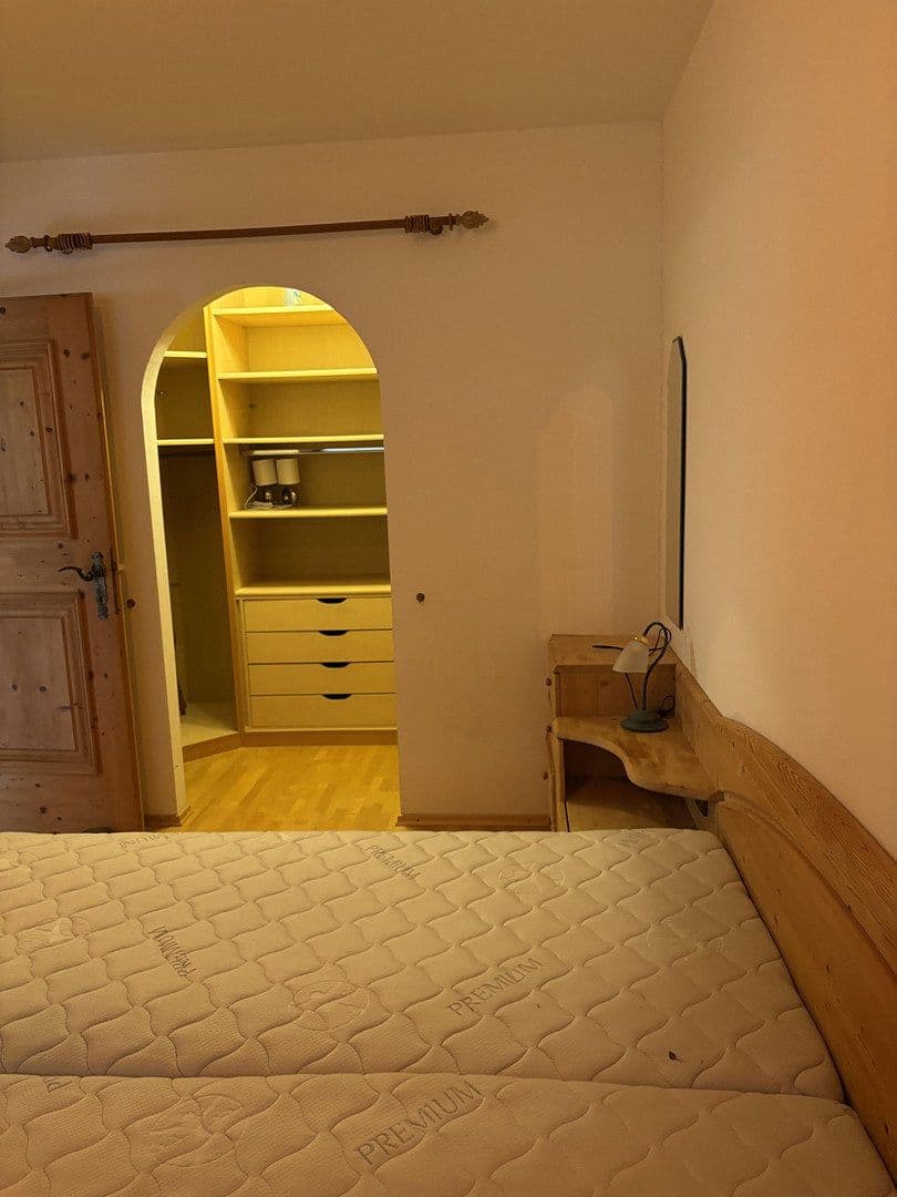 Prenájom bytu 4-izbový 120 m², Jochberg, Tirolsko Prenájom bytu 4-izbový 120 m², Jochberg, Tirolsko