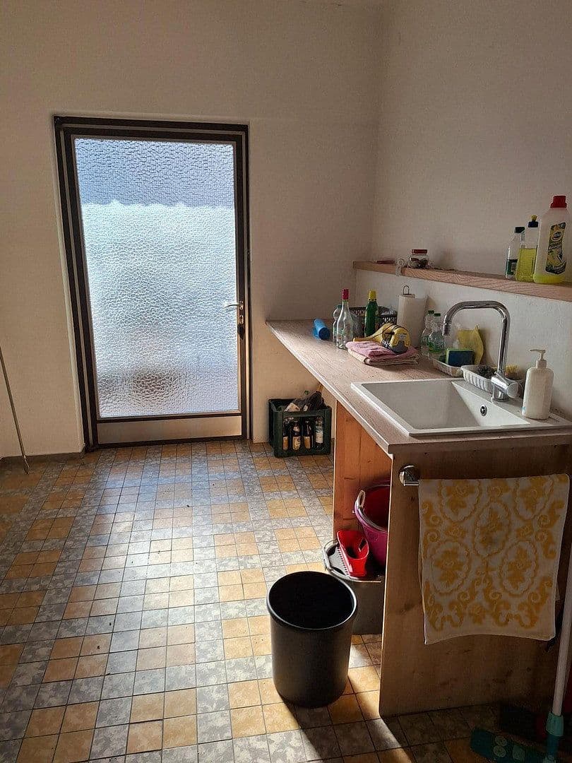 Predaj domu 383 m², pozemok 1.457 m², Schwaigener Str. 28, Mamming, Bavorsko Predaj domu 383 m², pozemok 1.457 m², Schwaigener Str. 28, Mamming, Bavorsko