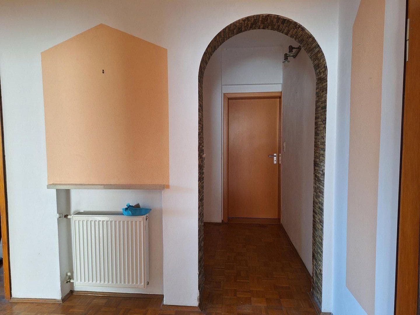 Predaj domu 383 m², pozemok 1.457 m², Schwaigener Str. 28, Mamming, Bavorsko Predaj domu 383 m², pozemok 1.457 m², Schwaigener Str. 28, Mamming, Bavorsko