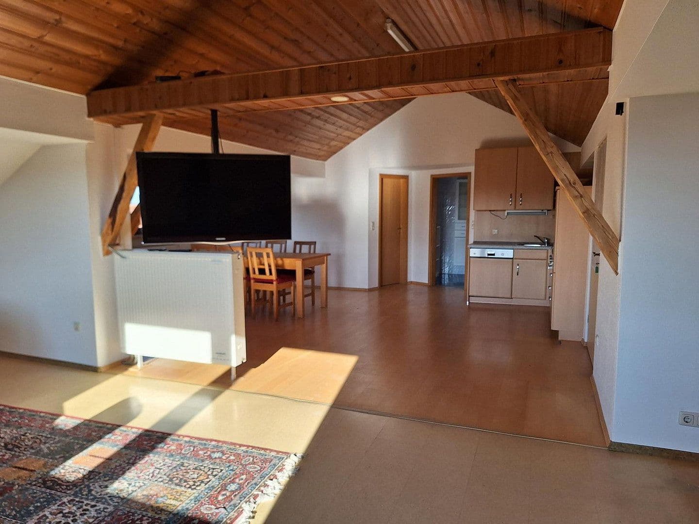 Predaj domu 383 m², pozemok 1.457 m², Schwaigener Str. 28, Mamming, Bavorsko Predaj domu 383 m², pozemok 1.457 m², Schwaigener Str. 28, Mamming, Bavorsko