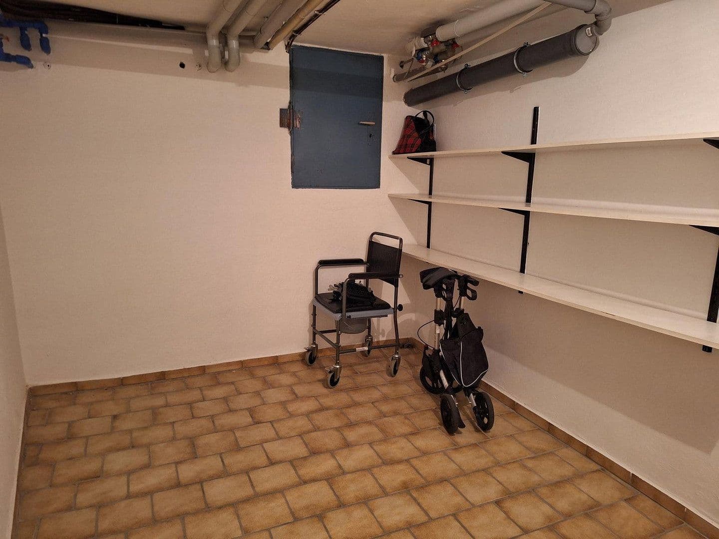 Predaj domu 383 m², pozemok 1.457 m², Schwaigener Str. 28, Mamming, Bavorsko Predaj domu 383 m², pozemok 1.457 m², Schwaigener Str. 28, Mamming, Bavorsko