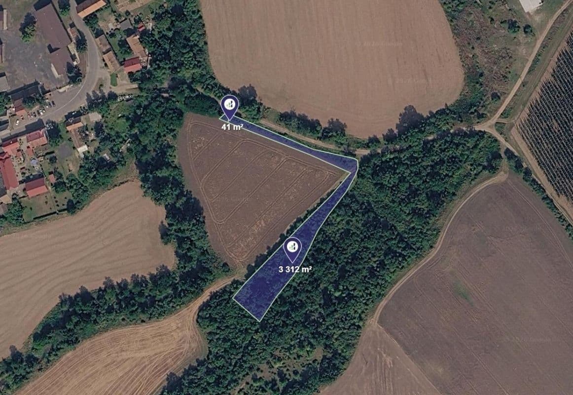 Predaj pozemku 1.492 m², Holedeč, Ústecký kraj Predaj pozemku 1.492 m², Holedeč, Ústecký kraj