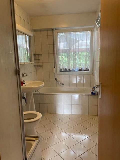 Predaj domu 157 m², pozemok 751 m², Kaiserslautern, Porýnie-Falcko Predaj domu 157 m², pozemok 751 m², Kaiserslautern, Porýnie-Falcko
