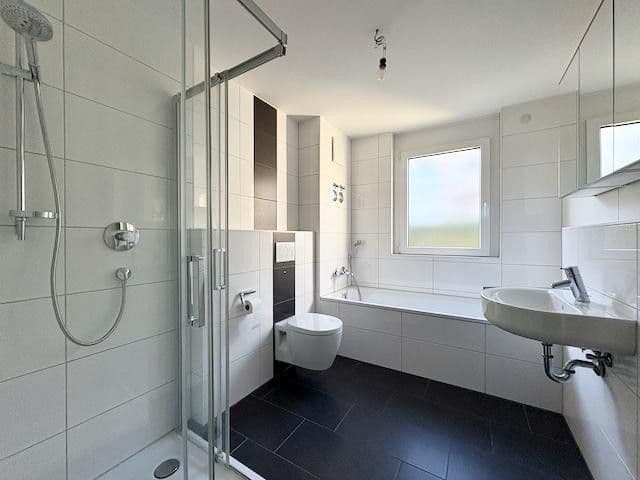 Prenájom bytu 3-izbový 84 m², Renningen, Bádensko-Wurttembersko Prenájom bytu 3-izbový 84 m², Renningen, Bádensko-Wurttembersko