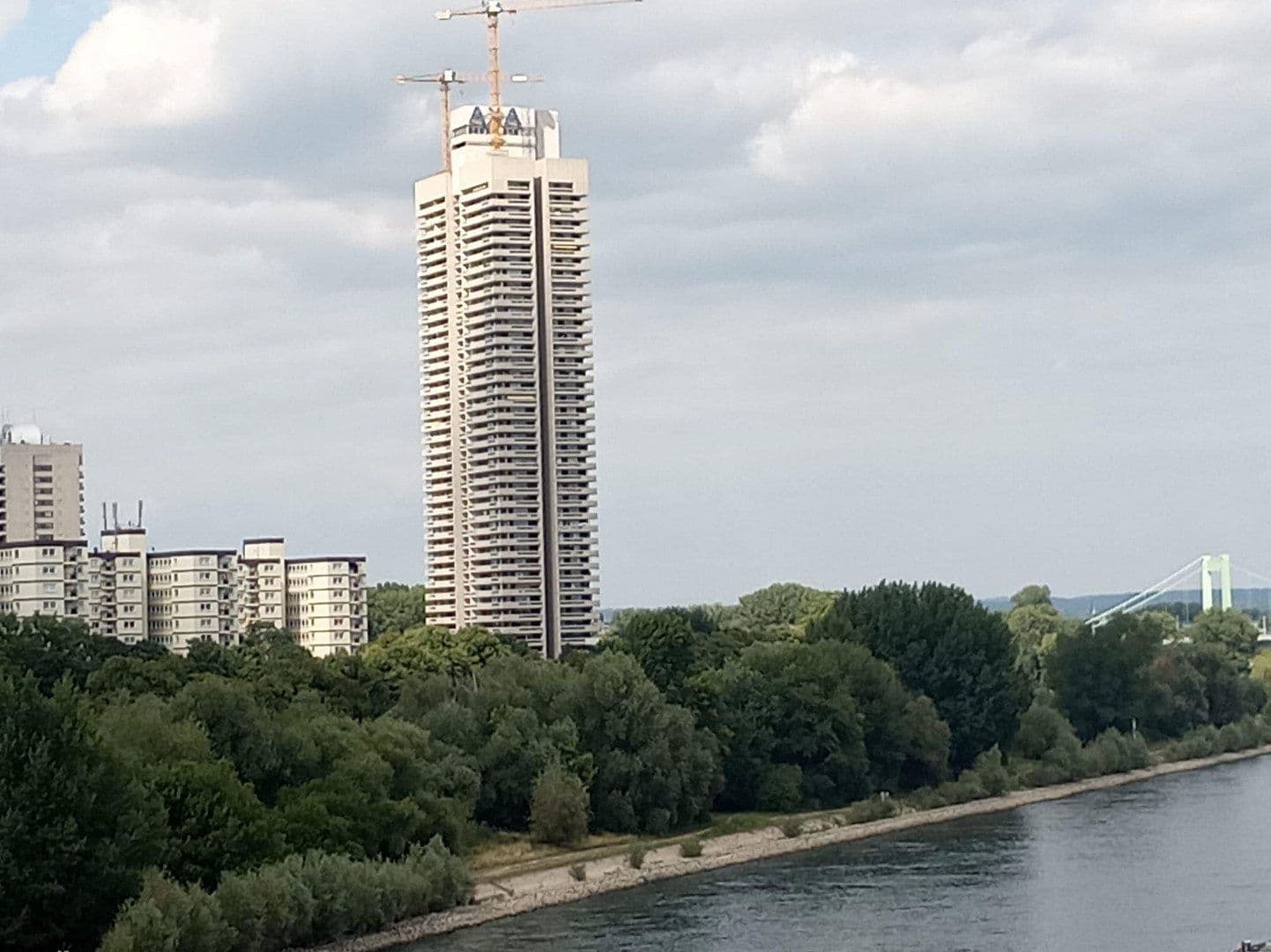 Prenájom bytu 2-izbový 86 m², Köln, Severné Porýnie - Westfálsko Prenájom bytu 2-izbový 86 m², Köln, Severné Porýnie - Westfálsko