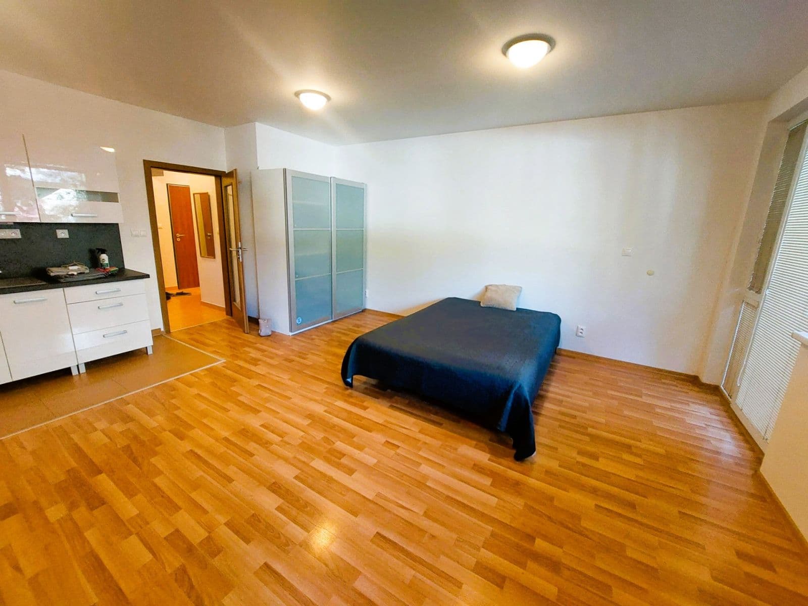 Prenájom bytu 1-izbový 40 m², Babická, Praha, Praha Prenájom bytu 1-izbový 40 m², Babická, Praha, Praha