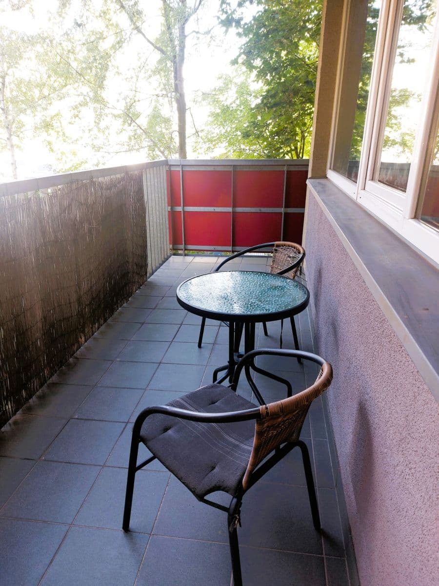 Prenájom bytu 1-izbový 40 m², Babická, Praha, Praha Prenájom bytu 1-izbový 40 m², Babická, Praha, Praha