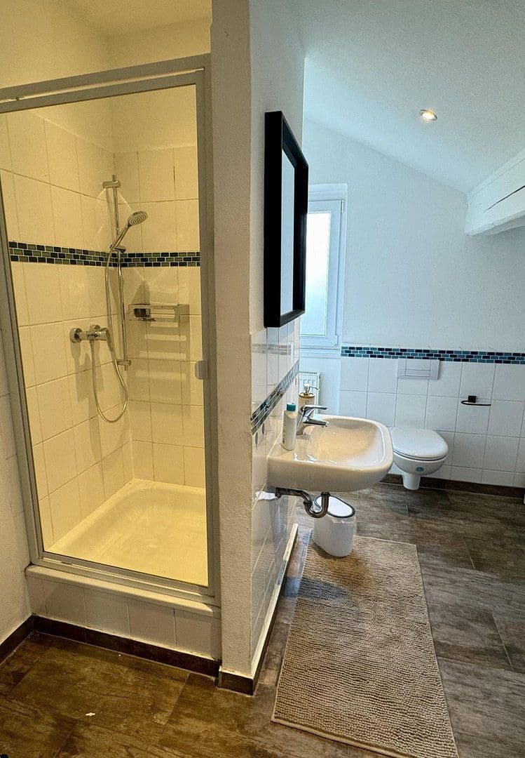 Prenájom kancelárie 150 m², Leipziger Straße 49, Wuppertal, Severné Porýnie - Westfálsko Prenájom kancelárie 150 m², Leipziger Straße 49, Wuppertal, Severné Porýnie - Westfálsko