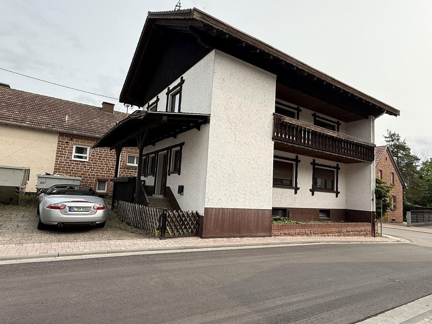 Predaj domu 165 m², pozemok 250 m², Esthal, Porýnie-Falcko Predaj domu 165 m², pozemok 250 m², Esthal, Porýnie-Falcko