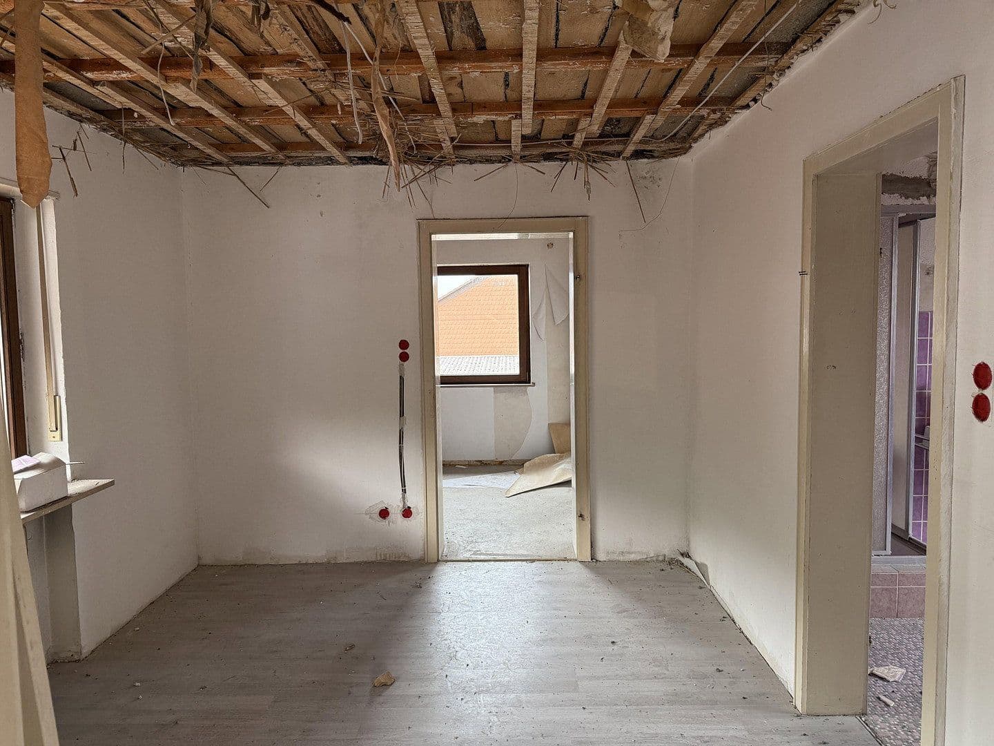 Predaj domu 165 m², pozemok 250 m², Esthal, Porýnie-Falcko Predaj domu 165 m², pozemok 250 m², Esthal, Porýnie-Falcko