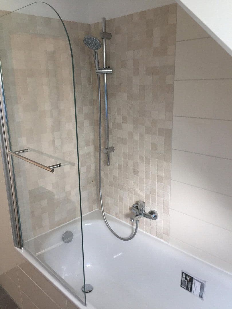 Predaj domu 670 m², pozemok 1.041 m², Köln, Severné Porýnie - Westfálsko Predaj domu 670 m², pozemok 1.041 m², Köln, Severné Porýnie - Westfálsko