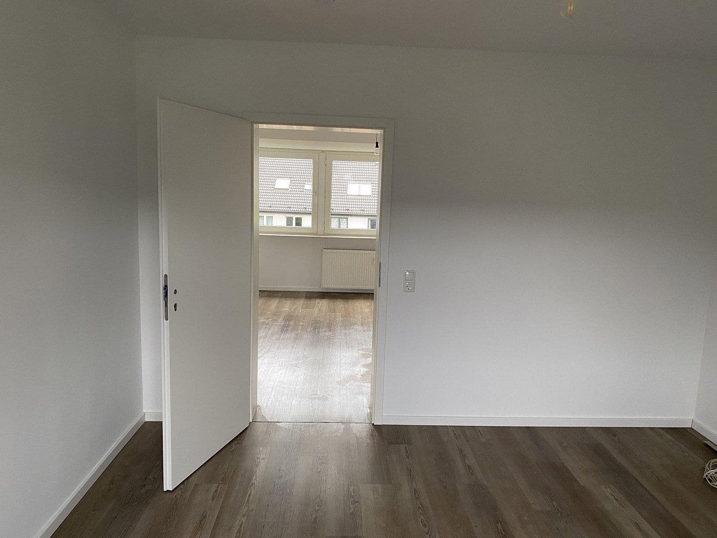 Predaj domu 670 m², pozemok 1.041 m², Köln, Severné Porýnie - Westfálsko Predaj domu 670 m², pozemok 1.041 m², Köln, Severné Porýnie - Westfálsko