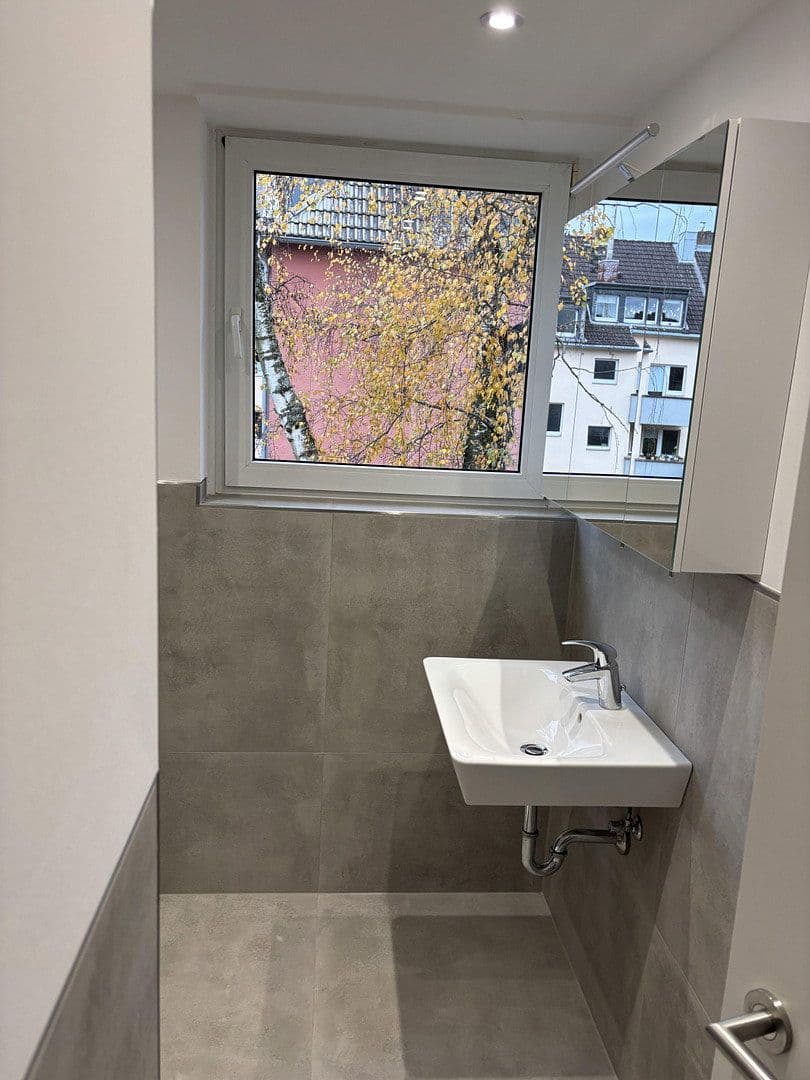 Predaj domu 670 m², pozemok 1.041 m², Köln, Severné Porýnie - Westfálsko Predaj domu 670 m², pozemok 1.041 m², Köln, Severné Porýnie - Westfálsko