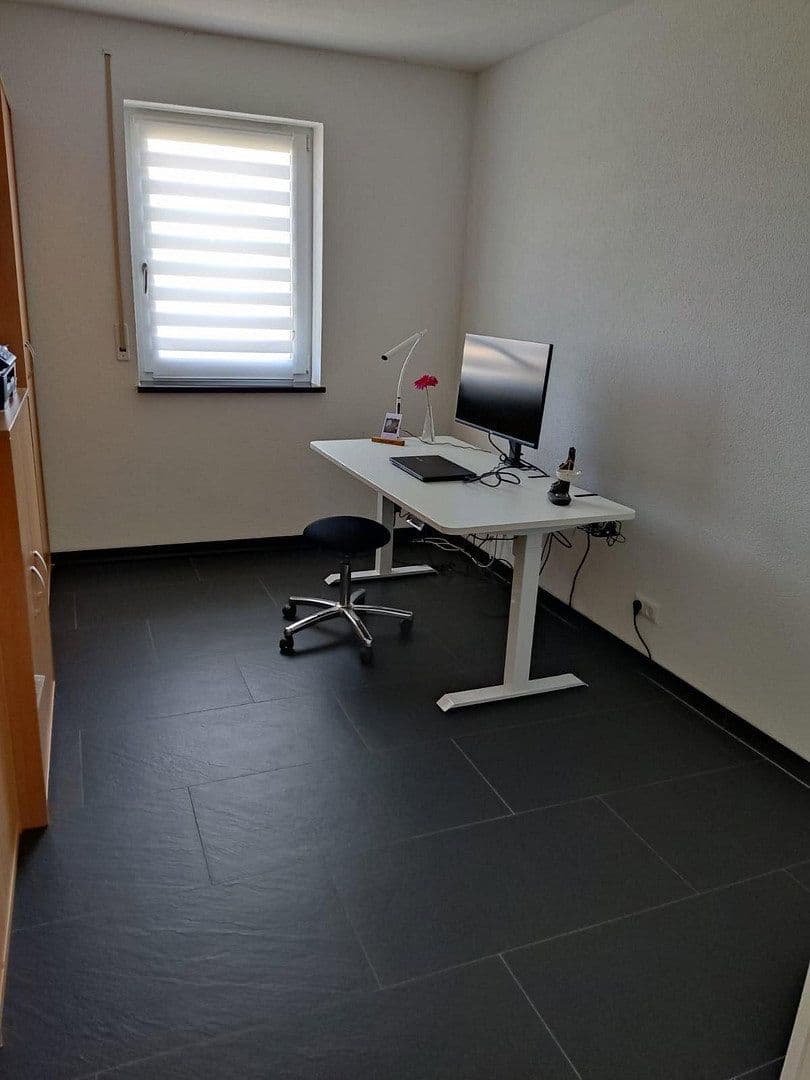 Predaj domu 192 m², pozemok 1.105 m², Euerbach, Bavorsko Predaj domu 192 m², pozemok 1.105 m², Euerbach, Bavorsko