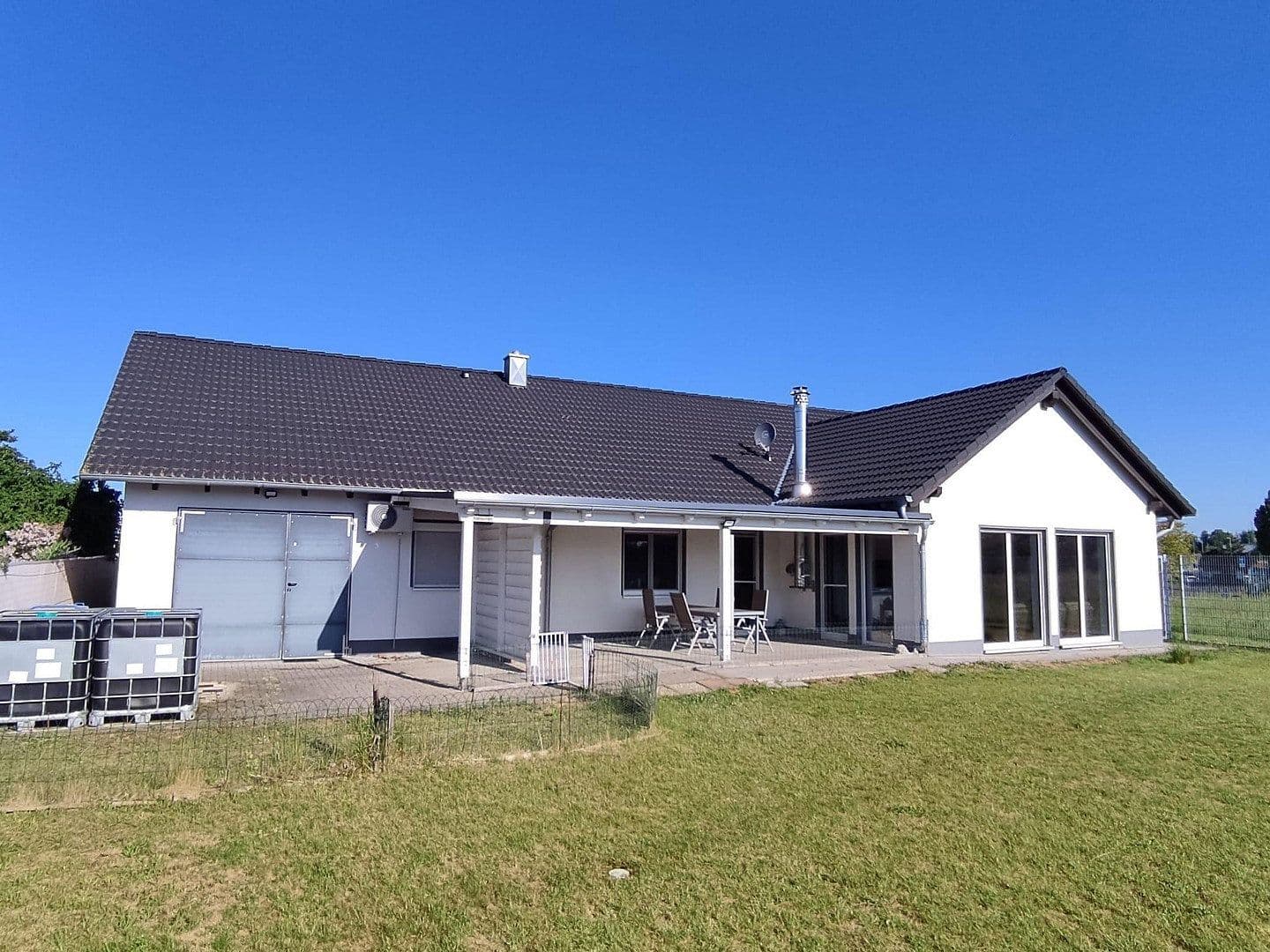Predaj domu 192 m², pozemok 1.105 m², Euerbach, Bavorsko Predaj domu 192 m², pozemok 1.105 m², Euerbach, Bavorsko