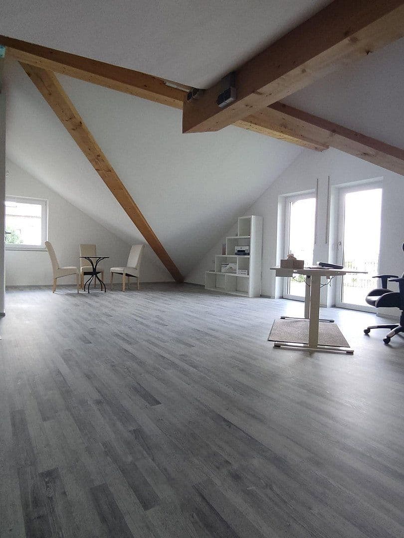 Predaj domu 192 m², pozemok 1.105 m², Euerbach, Bavorsko Predaj domu 192 m², pozemok 1.105 m², Euerbach, Bavorsko