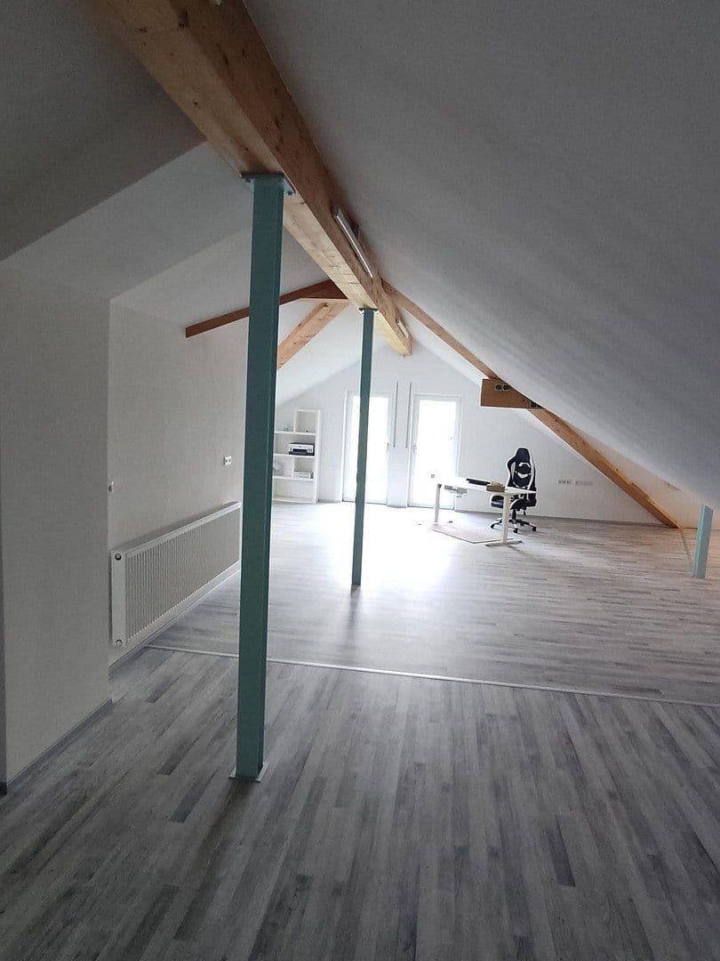 Predaj domu 192 m², pozemok 1.105 m², Euerbach, Bavorsko Predaj domu 192 m², pozemok 1.105 m², Euerbach, Bavorsko