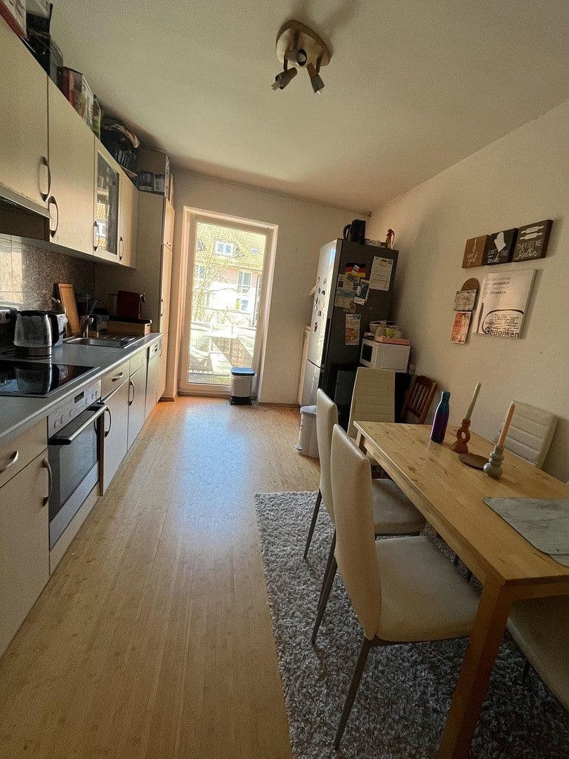 Prenájom bytu 33 m², Fürstenriederstraße 8, Münhen, Bavorsko Prenájom bytu 33 m², Fürstenriederstraße 8, Münhen, Bavorsko