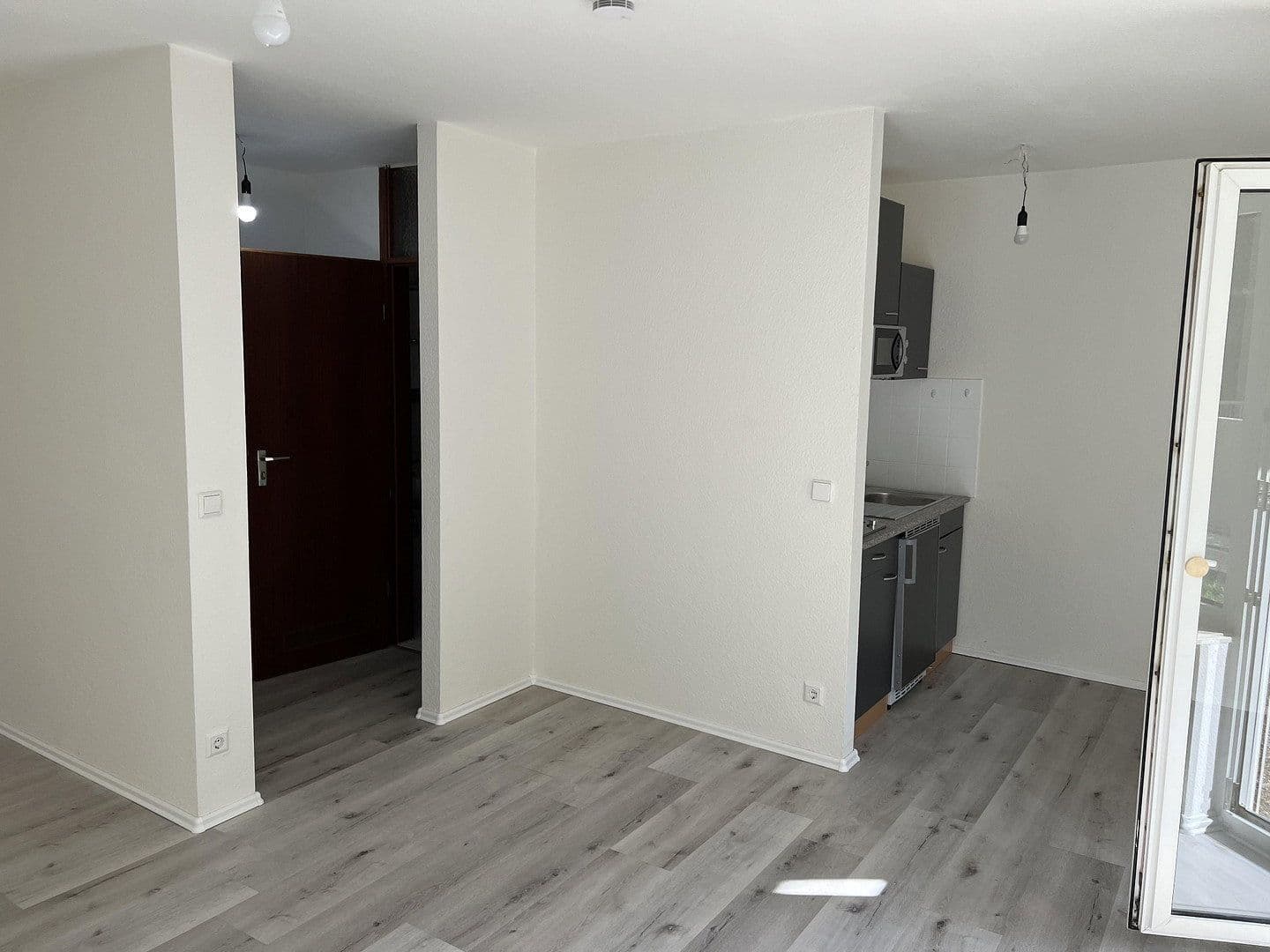 Prenájom bytu 1-izbový 32 m², Braheweg 11-13, Pforzheim, Bádensko-Wurttembersko Prenájom bytu 1-izbový 32 m², Braheweg 11-13, Pforzheim, Bádensko-Wurttembersko