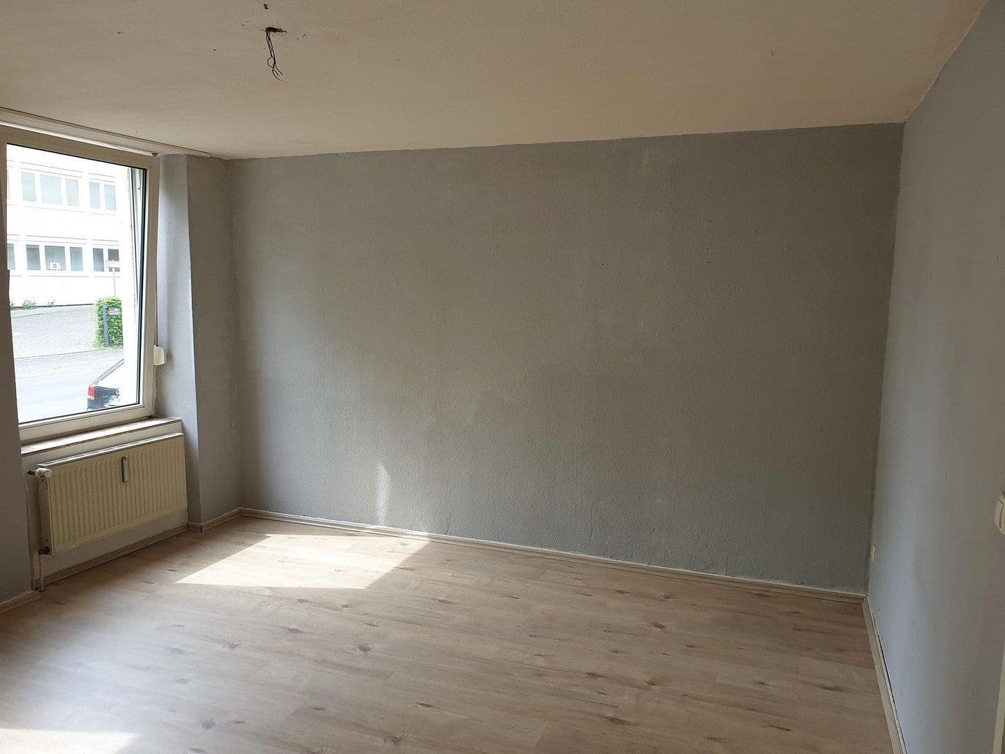 Predaj domu 575 m², pozemok 538 m², Berg. Gladbacher Str. 73, Köln, Severné Porýnie - Westfálsko Predaj domu 575 m², pozemok 538 m², Berg. Gladbacher Str. 73, Köln, Severné Porýnie - Westfálsko
