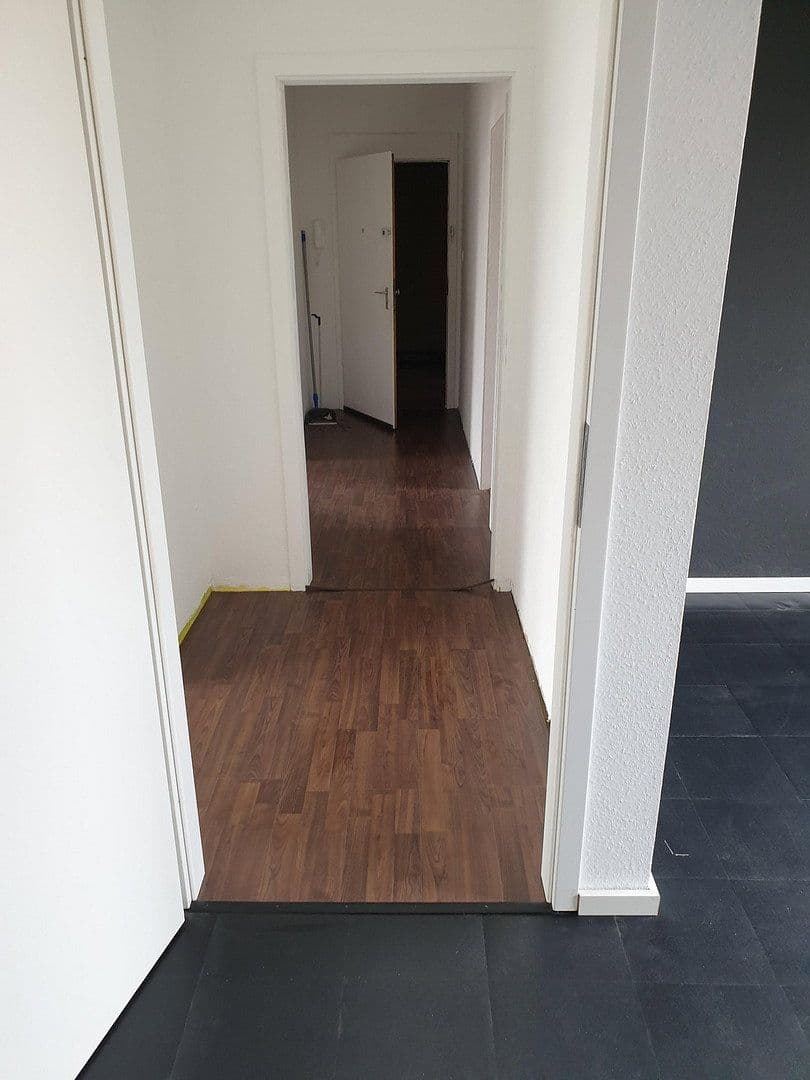 Predaj domu 575 m², pozemok 538 m², Berg. Gladbacher Str. 73, Köln, Severné Porýnie - Westfálsko Predaj domu 575 m², pozemok 538 m², Berg. Gladbacher Str. 73, Köln, Severné Porýnie - Westfálsko