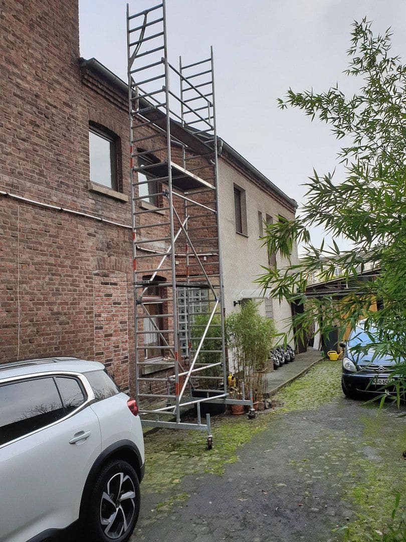 Predaj domu 575 m², pozemok 538 m², Berg. Gladbacher Str. 73, Köln, Severné Porýnie - Westfálsko Predaj domu 575 m², pozemok 538 m², Berg. Gladbacher Str. 73, Köln, Severné Porýnie - Westfálsko