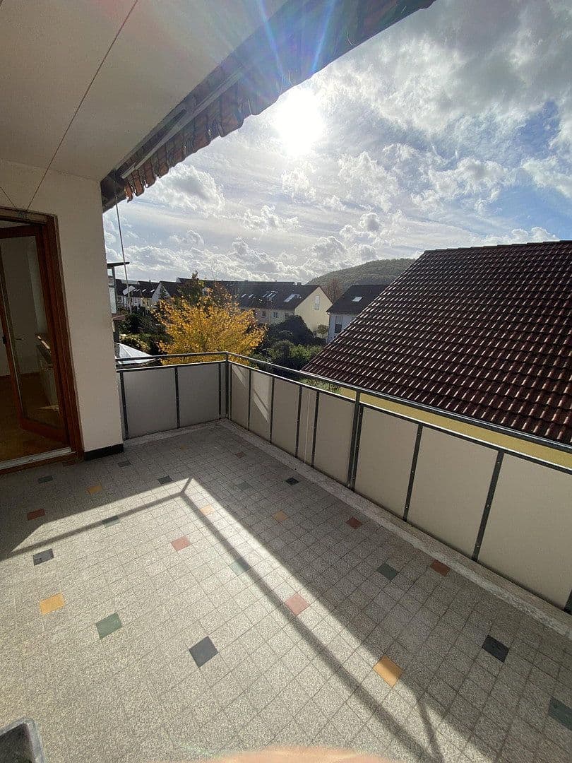 Prenájom bytu 93 m², Weiherstraße 27, Pfinztal, Bádensko-Wurttembersko Prenájom bytu 93 m², Weiherstraße 27, Pfinztal, Bádensko-Wurttembersko