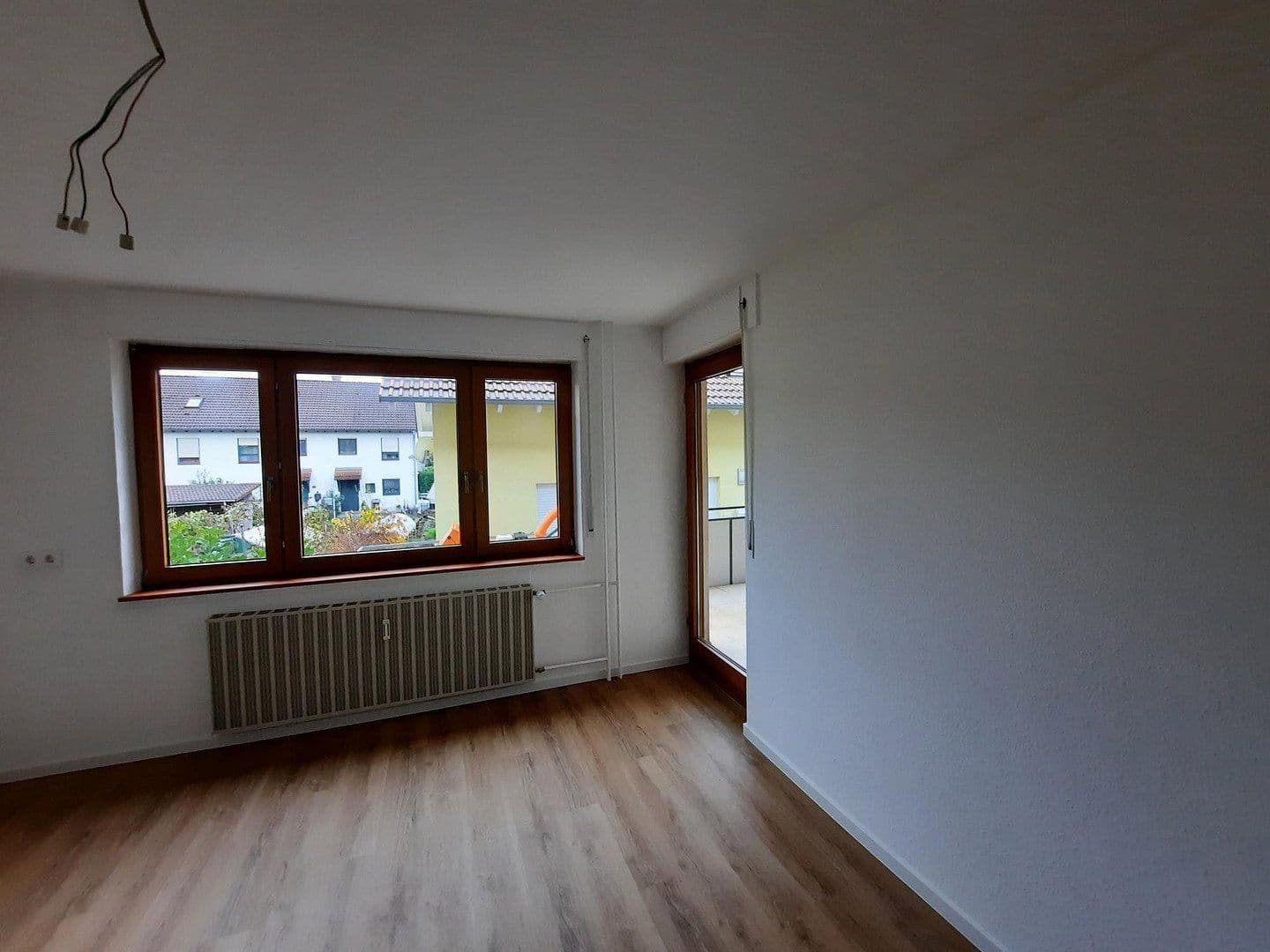 Prenájom bytu 93 m², Weiherstraße 27, Pfinztal, Bádensko-Wurttembersko Prenájom bytu 93 m², Weiherstraße 27, Pfinztal, Bádensko-Wurttembersko