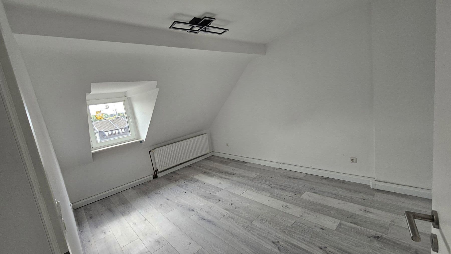Prenájom bytu 2-izbový 63 m², Bahnhofstr. 63, Alsdorf, Severné Porýnie - Westfálsko Prenájom bytu 2-izbový 63 m², Bahnhofstr. 63, Alsdorf, Severné Porýnie - Westfálsko