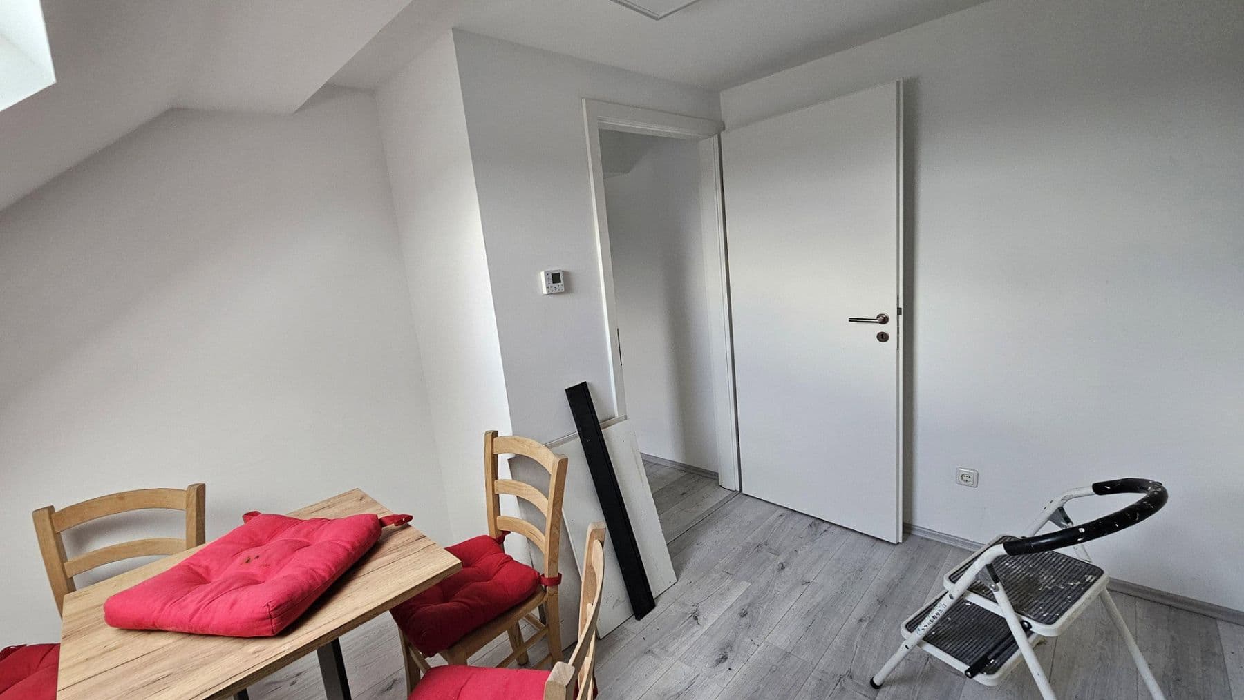 Prenájom bytu 2-izbový 63 m², Bahnhofstr. 63, Alsdorf, Severné Porýnie - Westfálsko Prenájom bytu 2-izbový 63 m², Bahnhofstr. 63, Alsdorf, Severné Porýnie - Westfálsko
