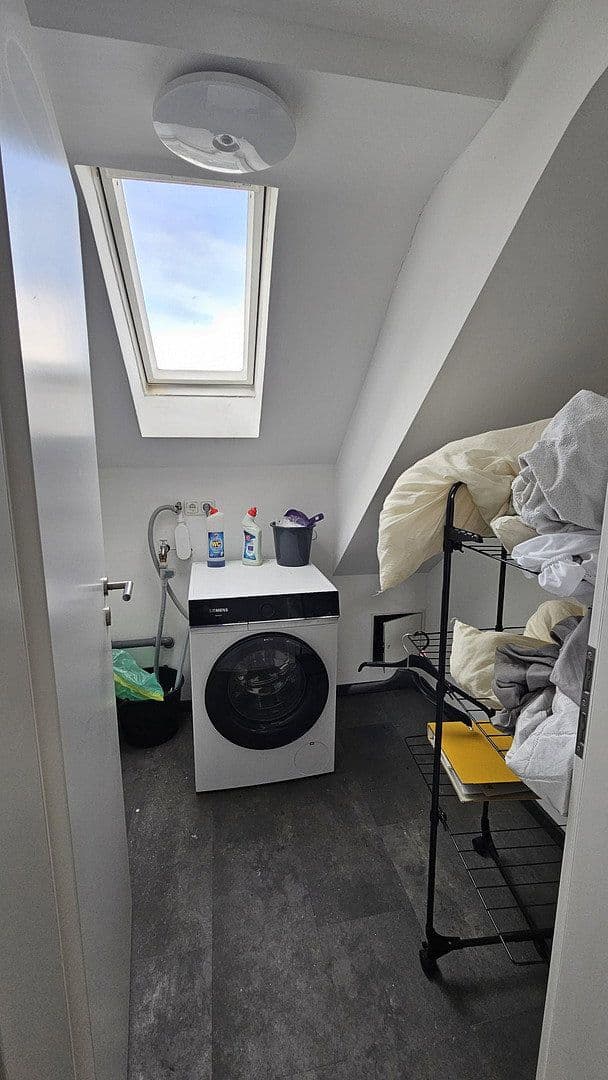 Prenájom bytu 2-izbový 63 m², Bahnhofstr. 63, Alsdorf, Severné Porýnie - Westfálsko Prenájom bytu 2-izbový 63 m², Bahnhofstr. 63, Alsdorf, Severné Porýnie - Westfálsko