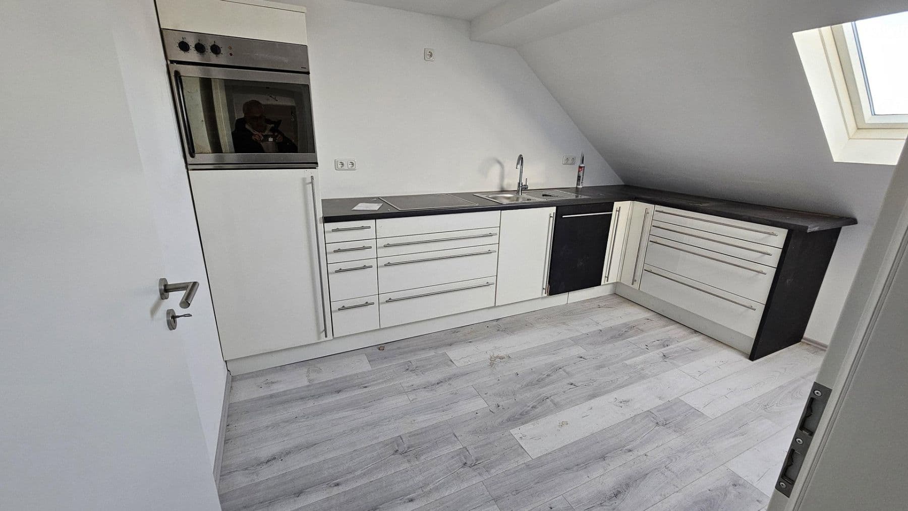 Prenájom bytu 2-izbový 63 m², Bahnhofstr. 63, Alsdorf, Severné Porýnie - Westfálsko Prenájom bytu 2-izbový 63 m², Bahnhofstr. 63, Alsdorf, Severné Porýnie - Westfálsko
