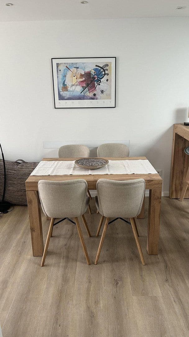 Prenájom bytu 3-izbový 78 m², Hennef (Sieg), Severné Porýnie - Westfálsko Prenájom bytu 3-izbový 78 m², Hennef (Sieg), Severné Porýnie - Westfálsko