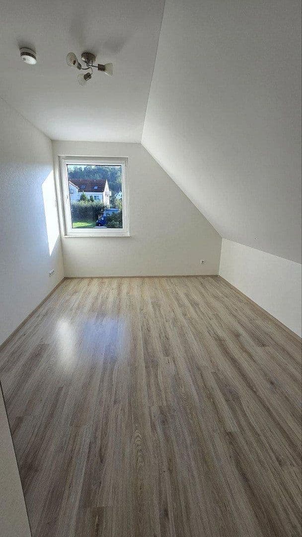 Predaj domu 120 m², pozemok 883 m², Dürrlauingen, Bavorsko Predaj domu 120 m², pozemok 883 m², Dürrlauingen, Bavorsko