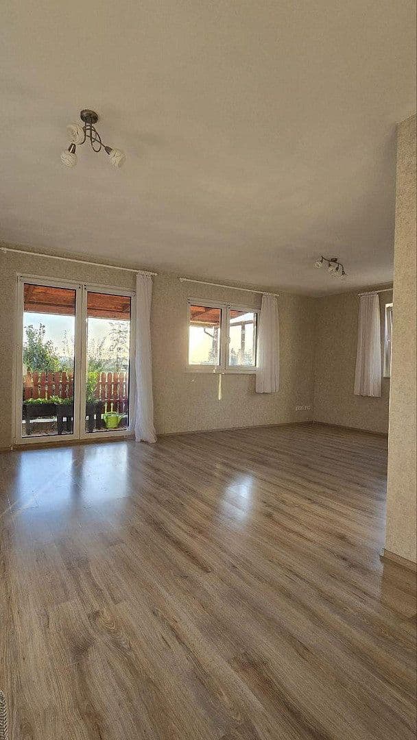 Predaj domu 120 m², pozemok 883 m², Dürrlauingen, Bavorsko Predaj domu 120 m², pozemok 883 m², Dürrlauingen, Bavorsko