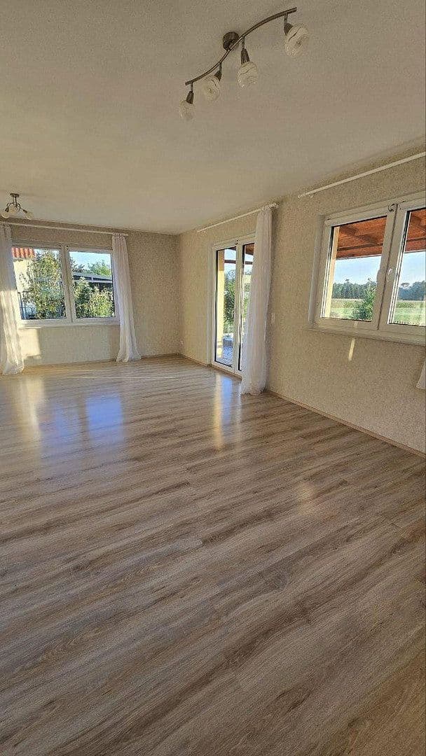 Predaj domu 120 m², pozemok 883 m², Dürrlauingen, Bavorsko Predaj domu 120 m², pozemok 883 m², Dürrlauingen, Bavorsko