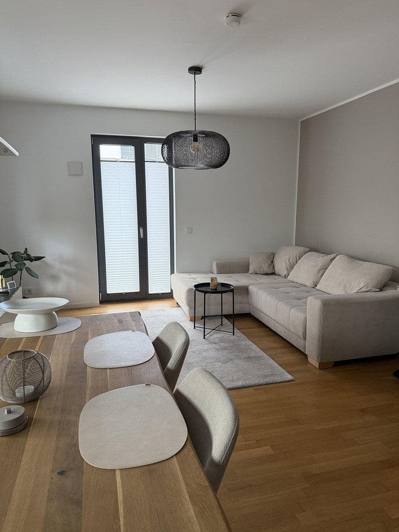 Prenájom bytu 2-izbový 76 m², Am Klostergarten 12, Köln, Severné Porýnie - Westfálsko Prenájom bytu 2-izbový 76 m², Am Klostergarten 12, Köln, Severné Porýnie - Westfálsko