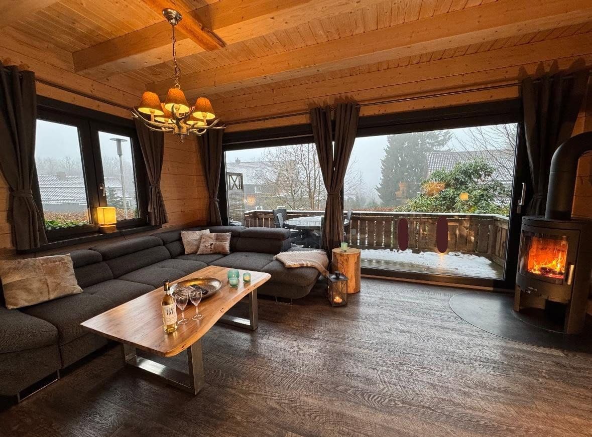 Predaj domu 525 m², pozemok 1.485 m², Goslar, Dolné Sasko Predaj domu 525 m², pozemok 1.485 m², Goslar, Dolné Sasko