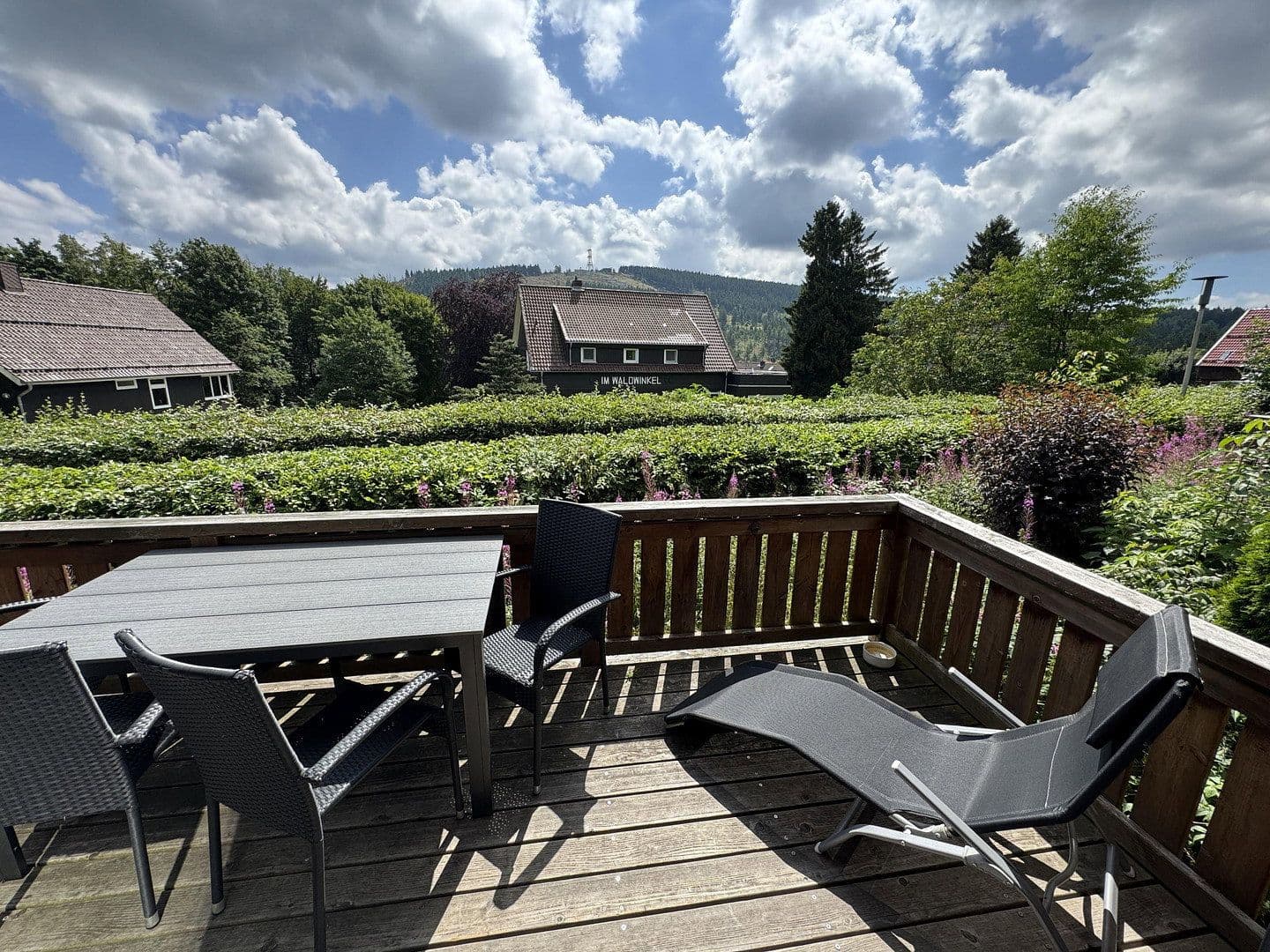 Predaj domu 525 m², pozemok 1.485 m², Goslar, Dolné Sasko Predaj domu 525 m², pozemok 1.485 m², Goslar, Dolné Sasko