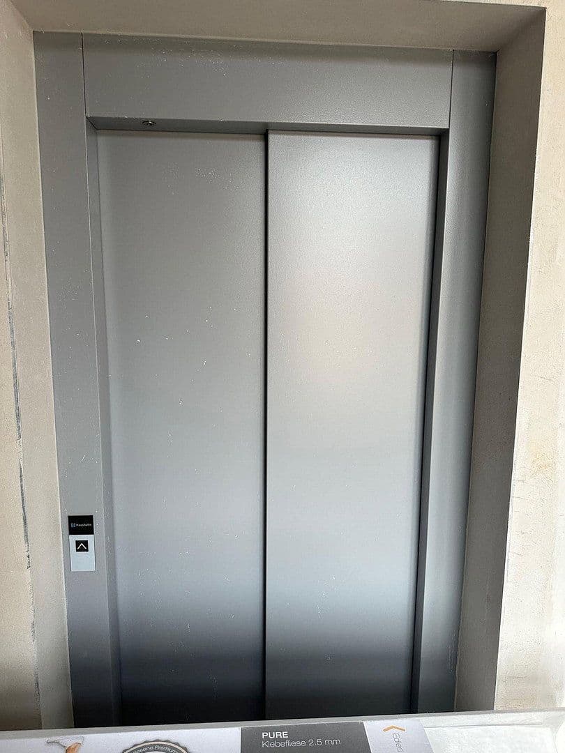 Prenájom bytu 3-izbový 98 m², Langwedel, Dolné Sasko Prenájom bytu 3-izbový 98 m², Langwedel, Dolné Sasko