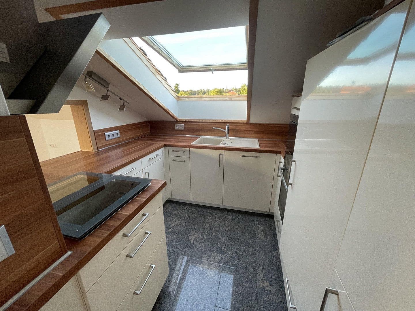 Prenájom bytu 2-izbový 55 m², Freudental, Bádensko-Wurttembersko Prenájom bytu 2-izbový 55 m², Freudental, Bádensko-Wurttembersko