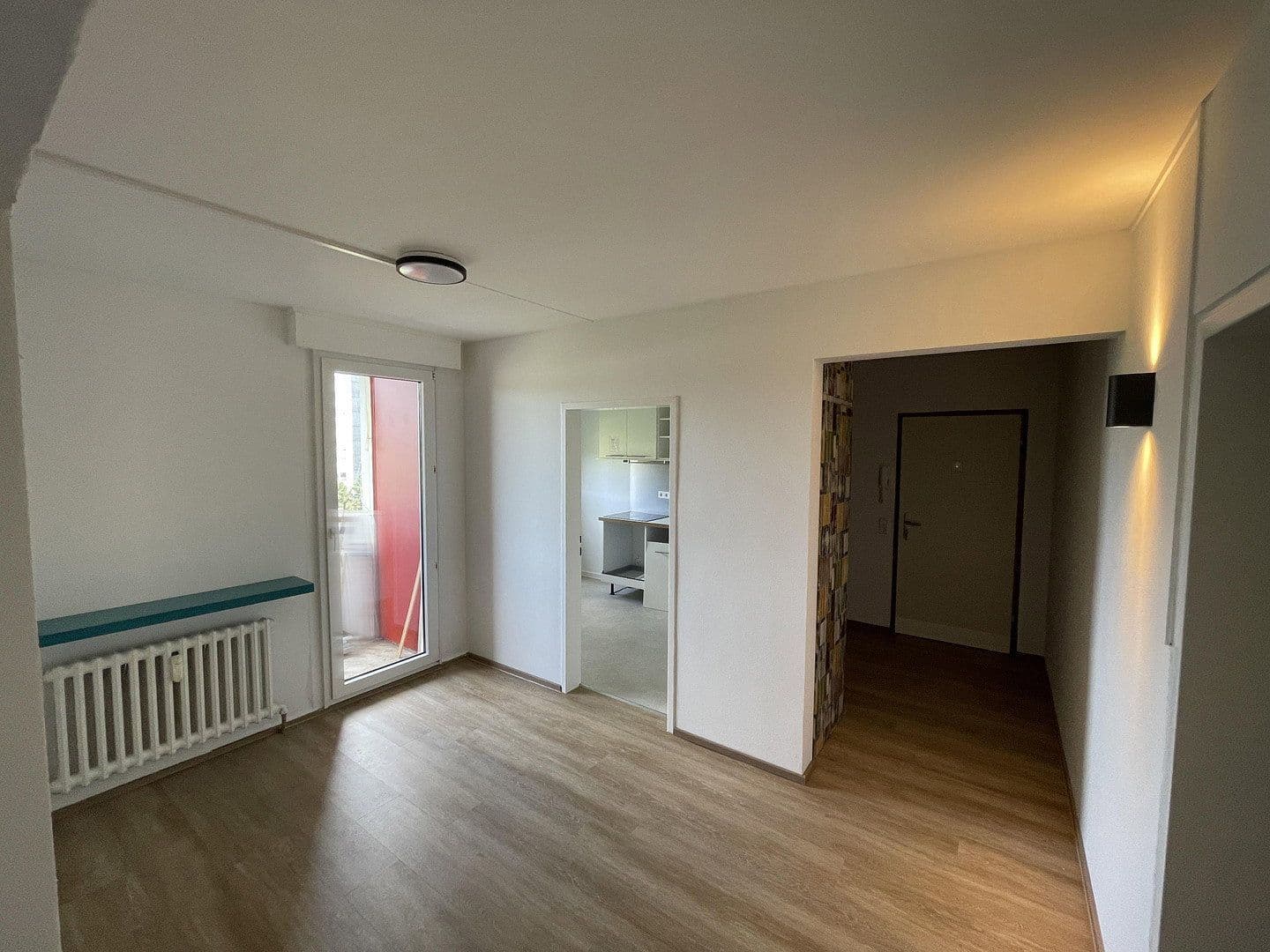 Prenájom bytu 4-izbový 93 m², Darmstadt - Kranichstein, Hesensko Prenájom bytu 4-izbový 93 m², Darmstadt - Kranichstein, Hesensko