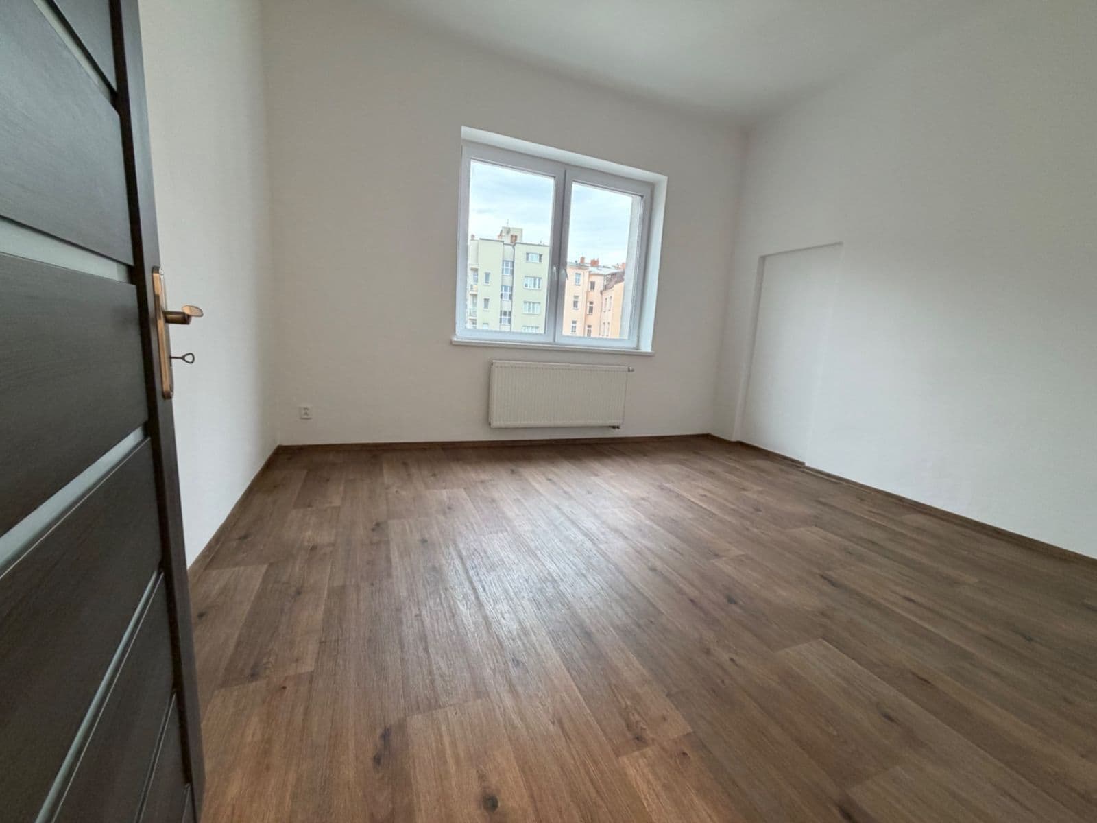 Prenájom bytu 2-izbový 61 m², Přívozská, Ostrava, Moravskoslezský kraj Prenájom bytu 2-izbový 61 m², Přívozská, Ostrava, Moravskoslezský kraj