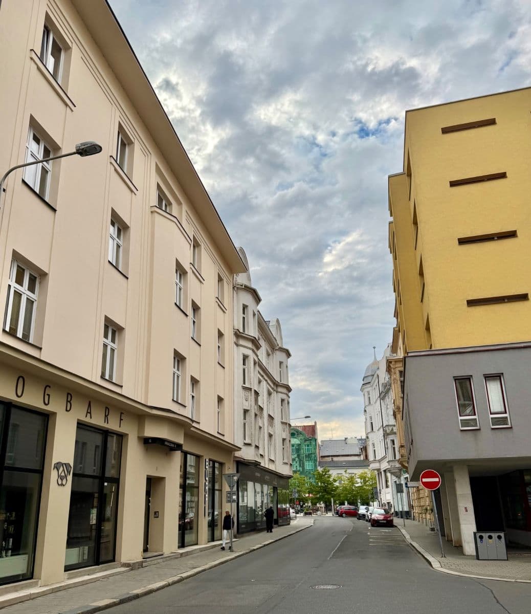 Prenájom bytu 2-izbový 61 m², Přívozská, Ostrava, Moravskoslezský kraj Prenájom bytu 2-izbový 61 m², Přívozská, Ostrava, Moravskoslezský kraj