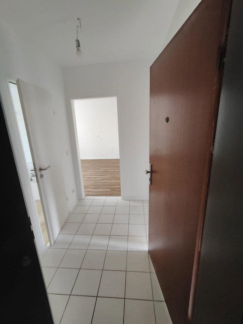 Prenájom bytu 2-izbový 53 m², Lipperheidstr. 112, Oberhausen, Severné Porýnie - Westfálsko Prenájom bytu 2-izbový 53 m², Lipperheidstr. 112, Oberhausen, Severné Porýnie - Westfálsko