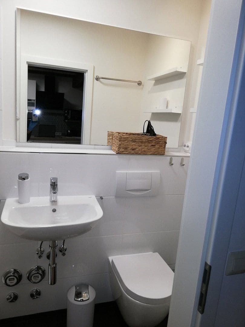 Prenájom bytu 1-izbový 35 m², Ühlingen-Birkendorf, Bádensko-Wurttembersko Prenájom bytu 1-izbový 35 m², Ühlingen-Birkendorf, Bádensko-Wurttembersko