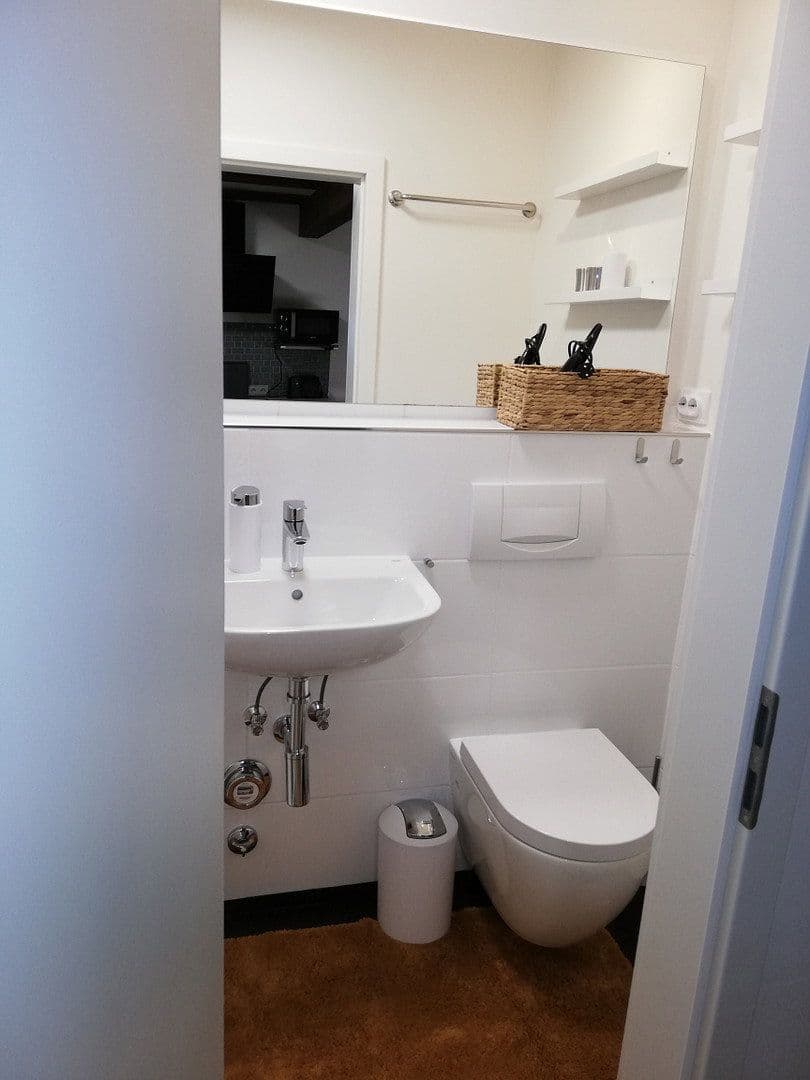 Prenájom bytu 1-izbový 35 m², Ühlingen-Birkendorf, Bádensko-Wurttembersko Prenájom bytu 1-izbový 35 m², Ühlingen-Birkendorf, Bádensko-Wurttembersko